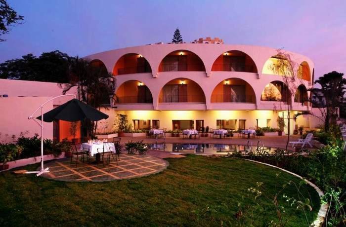 Sahil Sarovar Portico Lonavala Esterno foto
